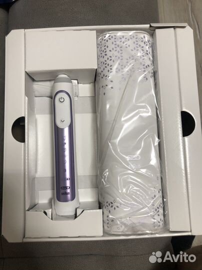 Зубная щетка Braun Oral-B 10000N новая