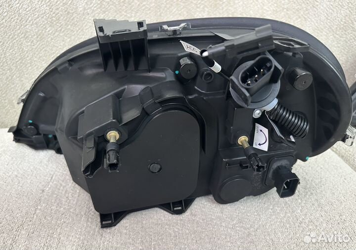 Фары BI LED линзовые для Freightliner Columbia