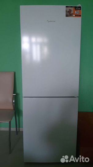 Холодильник Indesit