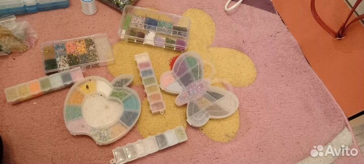 Продаю наборы бисера