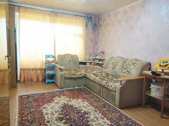 2-к. квартира, 49 м², 3/10 эт.
