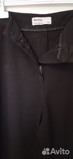 Брюки женские Bershka чёрные 42 размер