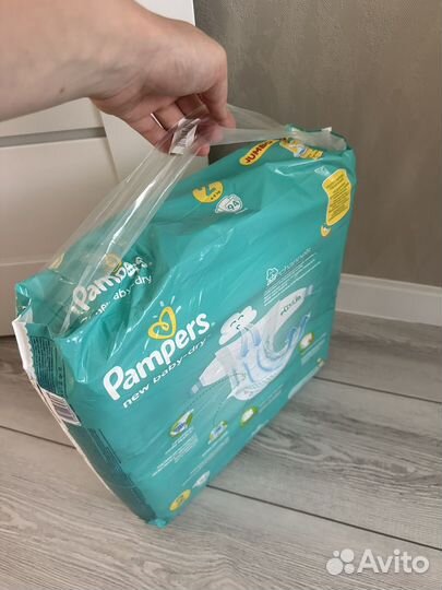 Подгузники новые Pampers premium care 2