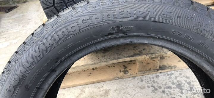Continental ContiVikingContact 5 215/55 R17 98T