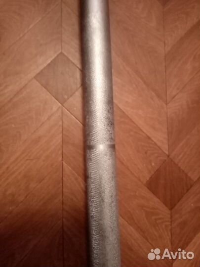 Продаётся гриф для пауэрлифтинга с замками