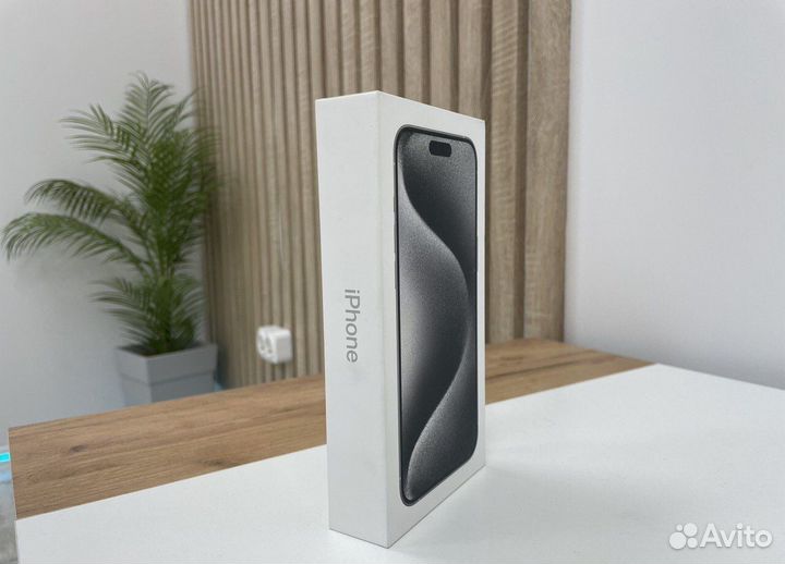 iPhone 15 Pro Max, 256 ГБ