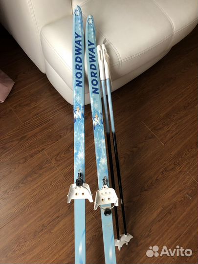 Лыжи беговые детские 140 с ботинками