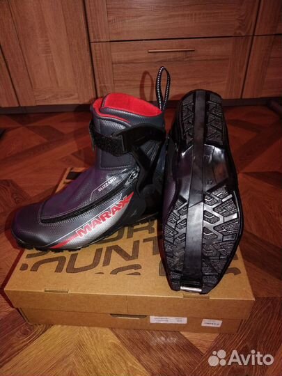 Лыжные ботинки marax