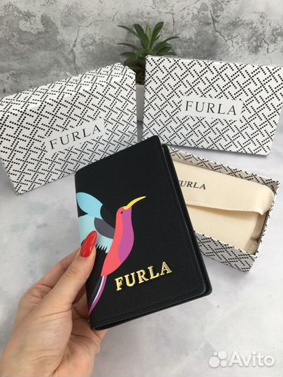 Обложка Furla на паспорт