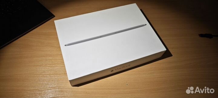 MacBook 12 (2015), 256 гб, Core M, 1.1 ггц, RAM 8