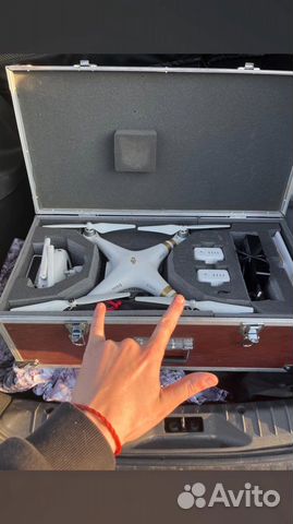 Квадрокоптер dji phantom 3 pro