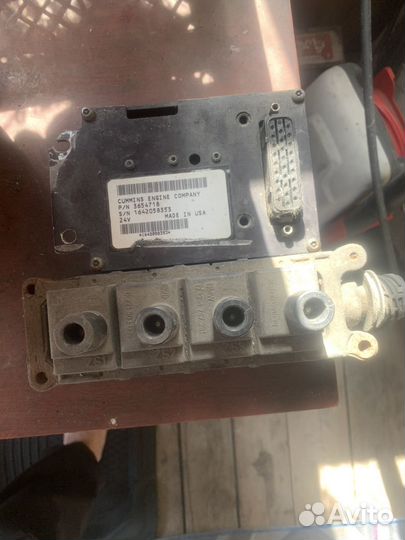 Блок управления двигателем