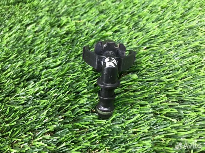 Форсунка омывателя фар передняя Bmw 6 E63 N62B48