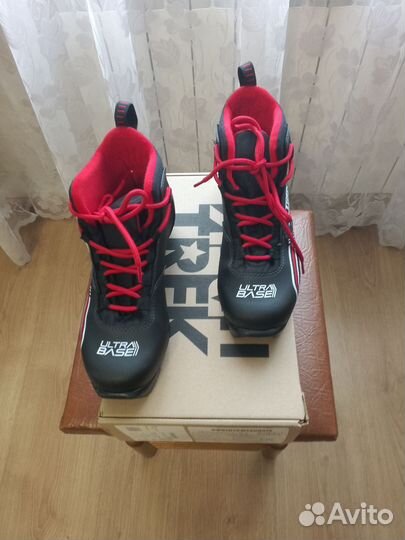 Лыжные ботинки trek