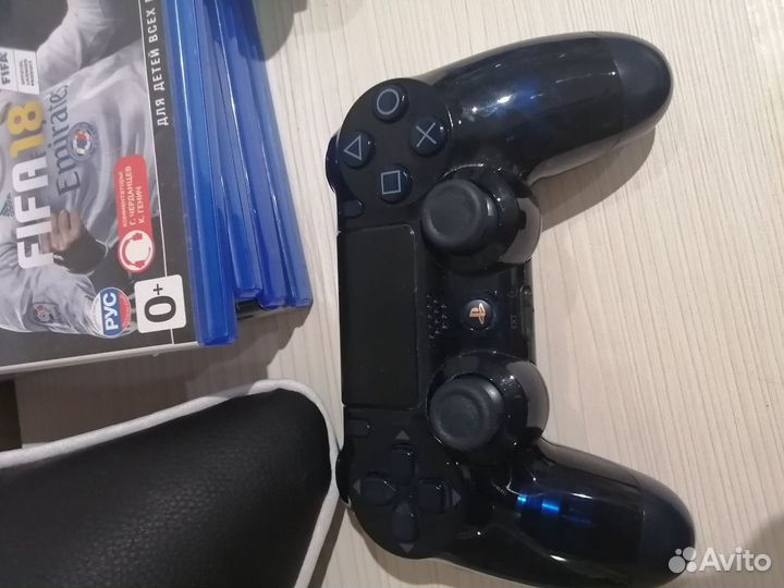 DualShock 4 500 Million Limited Edition