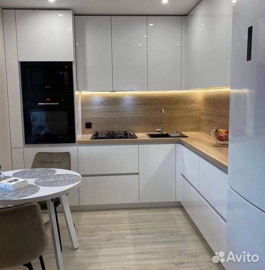 Кухня угловая на заказ