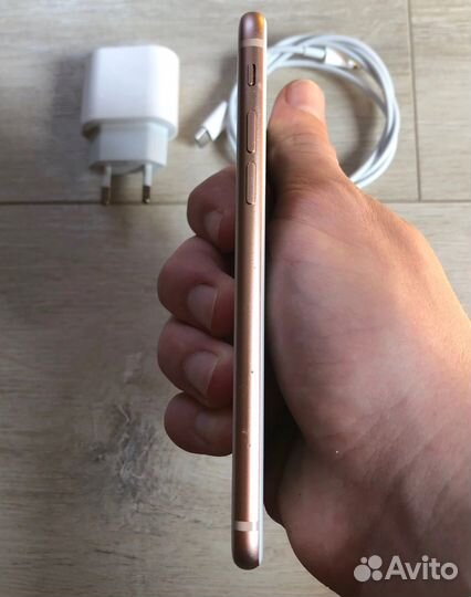 iPhone 8 256gb Gold RU/A