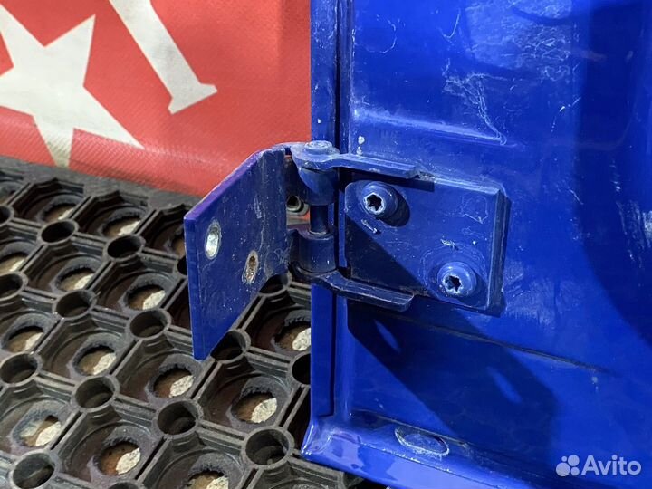 Крышка инструментального ящика Daf XF105, Daf XF95