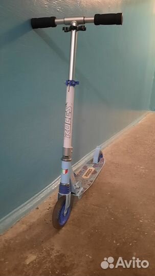 Самокат детский двухколесный roces