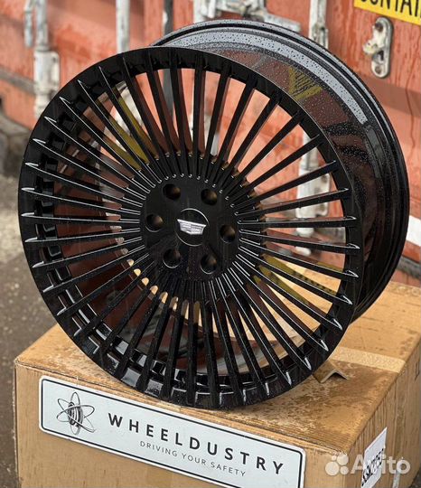 Кованые диски R24 Cadillac Escalade