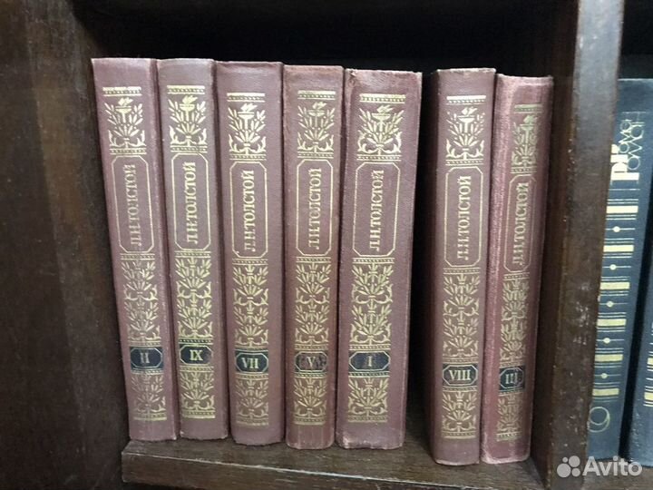 Книги. Школьная литература. Библиотека
