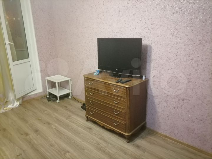 Комната 18 м² в 3-к., 3/17 эт.