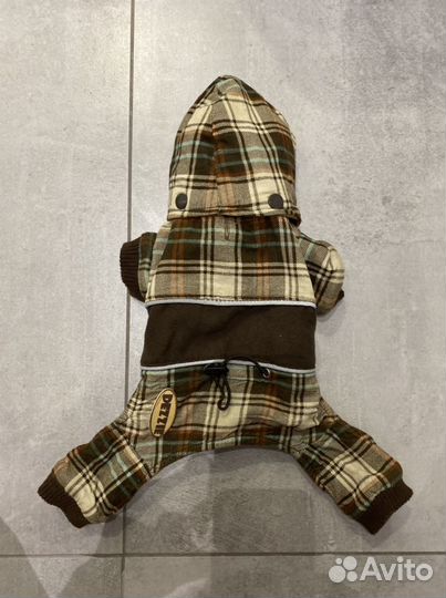 Комбинезон для маленькой собаки