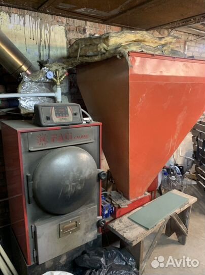 Котёл пеллетный-твердотопливный faci