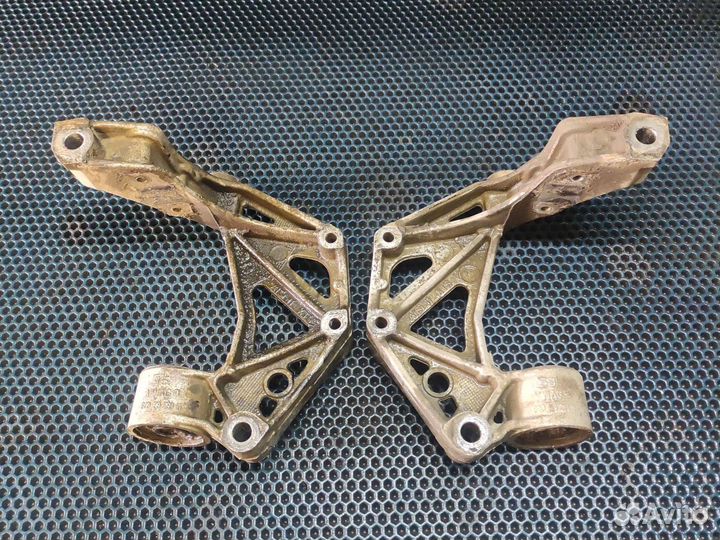 Кронштейн рычага skoda fabia II