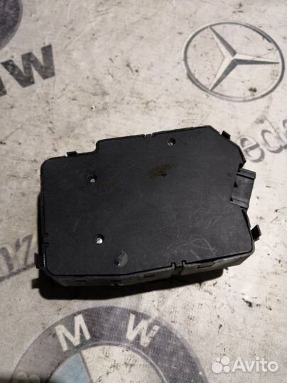 Блок управления дверьми Mercedes-Benz E-Class W210