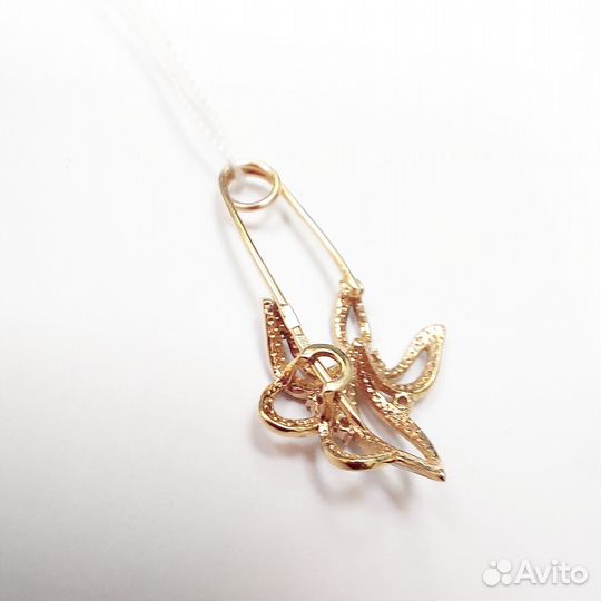 Брошь с синтетическим камнем Золото