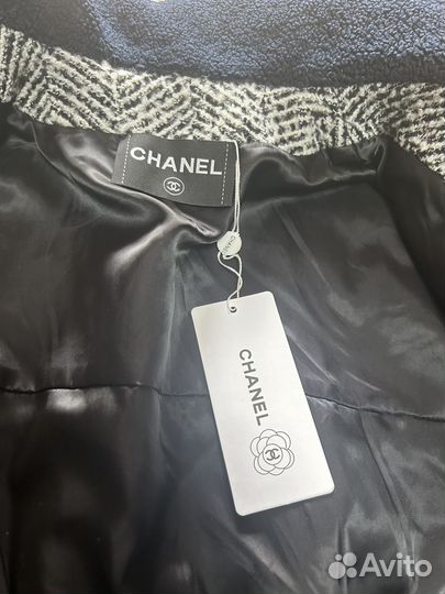 Полупальто женское Chanel