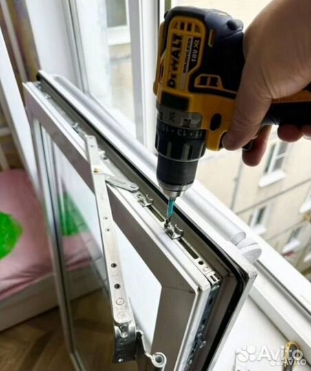 Регулировка створки окна, ручки, фурнитура