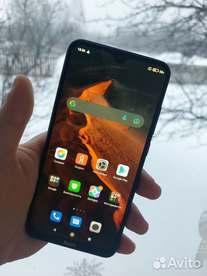 Xiaomi Redmi 8, 3/32 ГБ