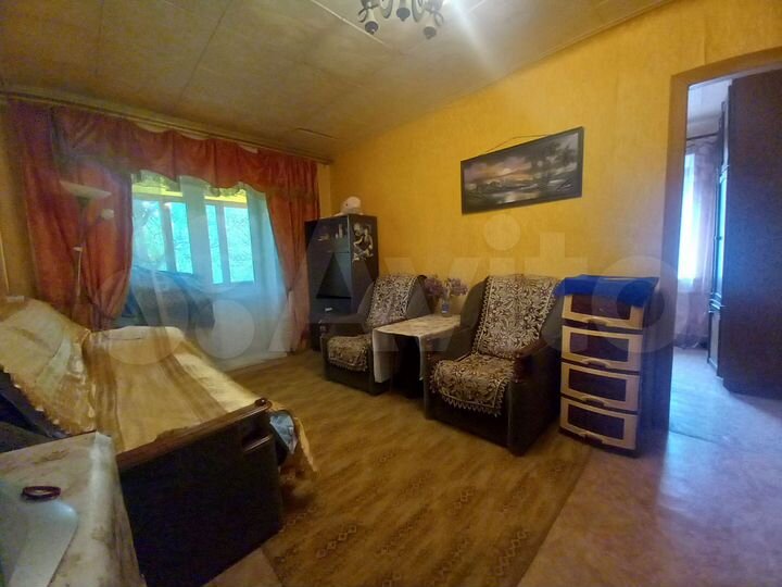 2-к. квартира, 43 м², 3/5 эт.