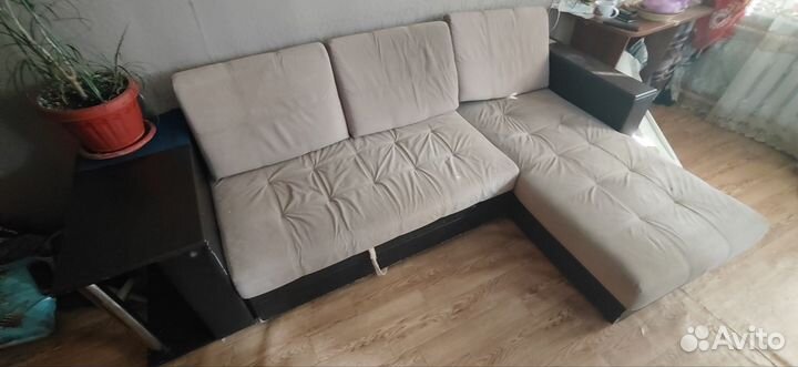 Угловой диван бу