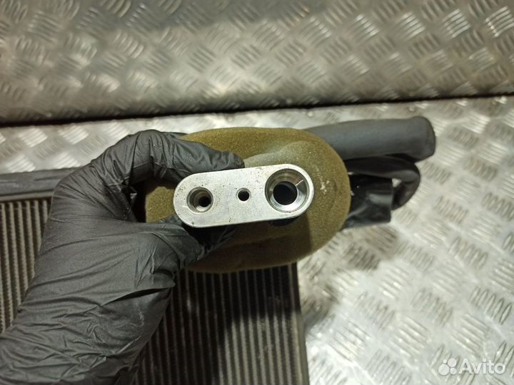 Радиатор кондиционера Range Rover Sport (05-09) 3