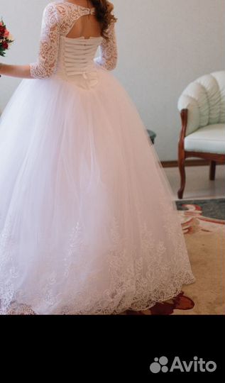 Свадебное платье