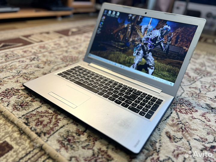 Игровой Ноутбук Lenovo i5-7200u/8гб/GeForce 920MX