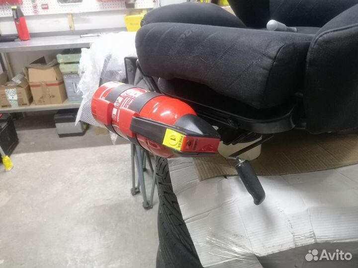 Кронштейн огнетушителя Audi 80/100