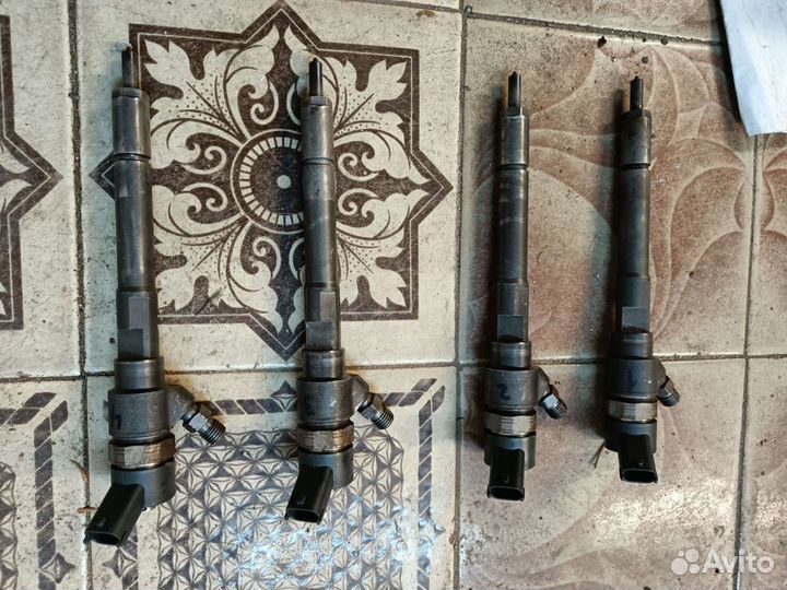 Топливная форсунка hyundai/KIA 2,0 CRDi