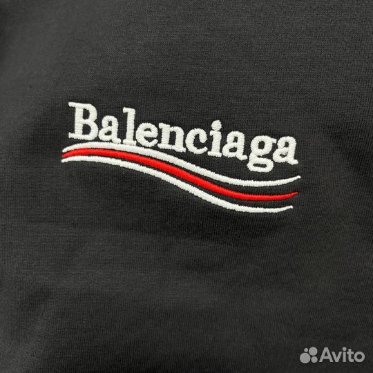 Свитшот Balenciaga