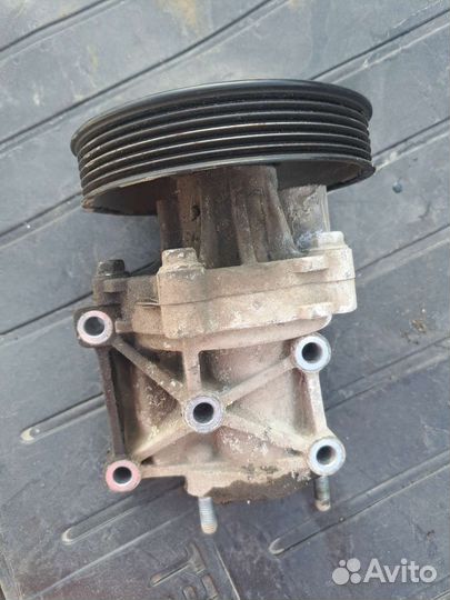 Помпа для Мицубиси Ланцер 10