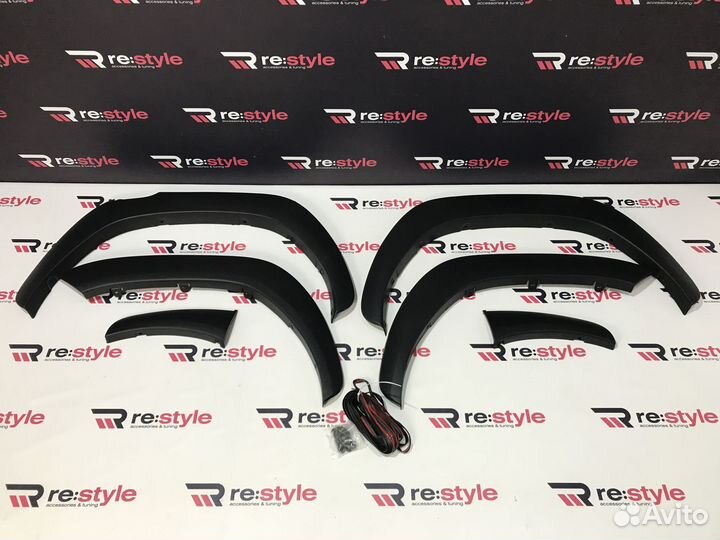 Фендера Toyota Hilux Pick Up с16г Тонкие