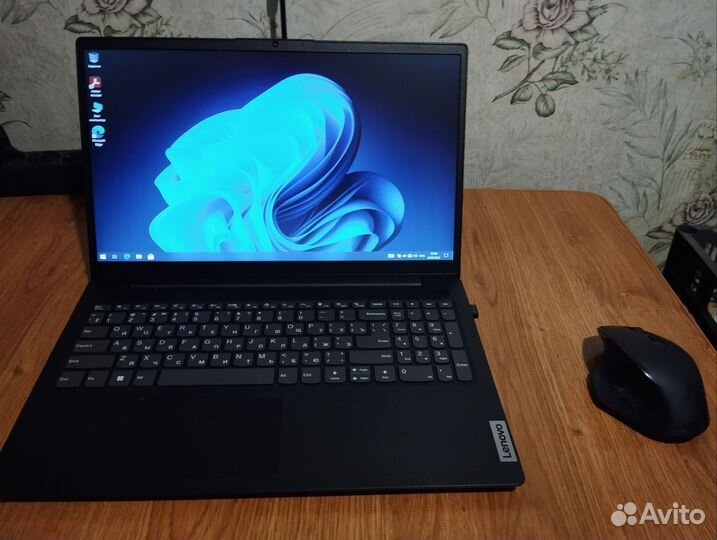 Ноутбук lenovo