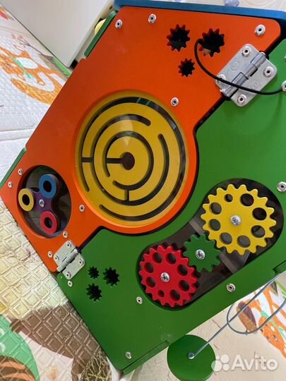 Бизидом со светом и парковой