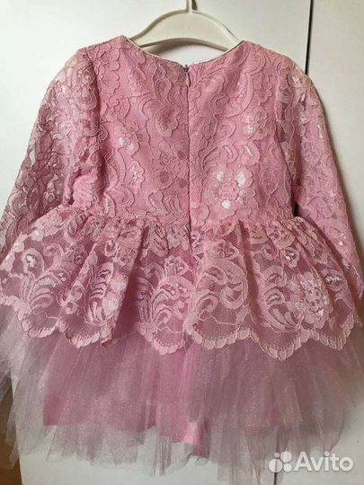 Платье на девочку