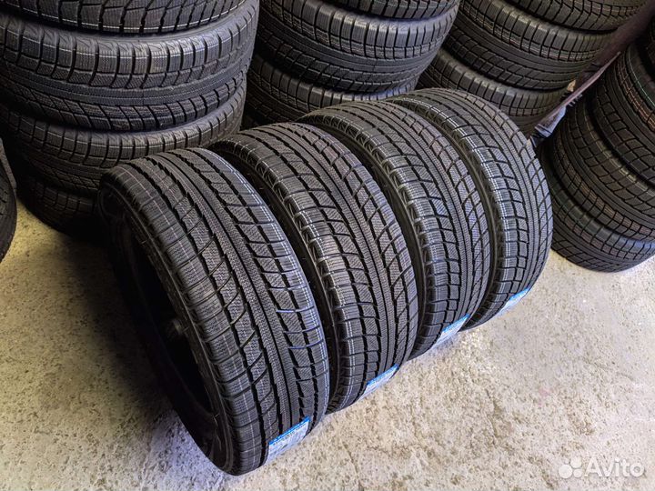 Triangle TR777 215/65 R16 103H