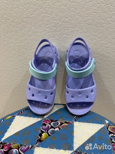 Crocs босоножки детские