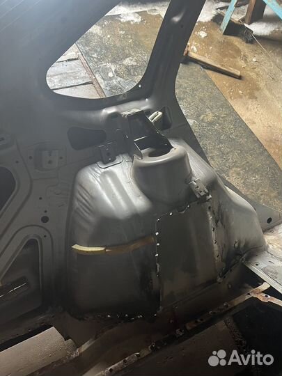 Крыло заднее левое на LADA granta (лифтбэк)